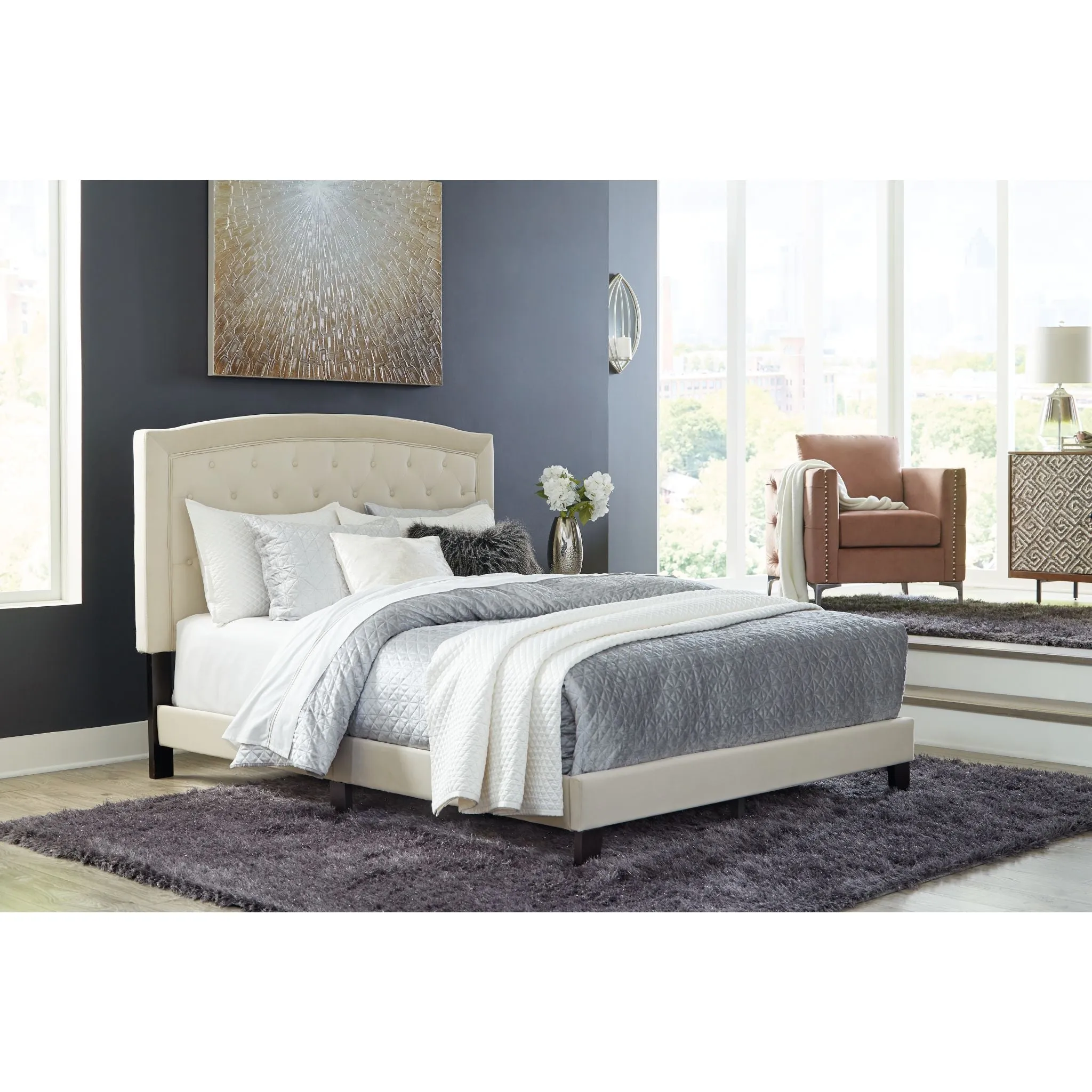 Adelloni Upholstered King Bed