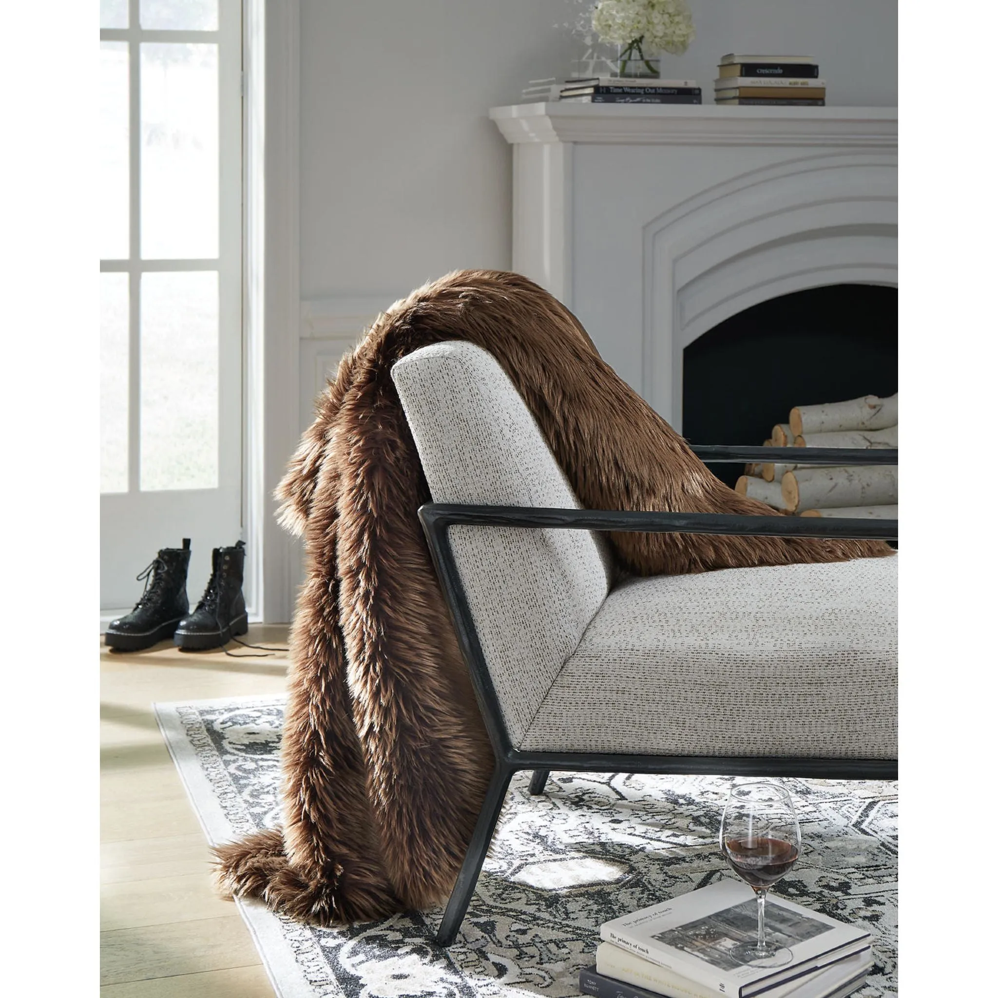 Bellethrone Throw 50.00"