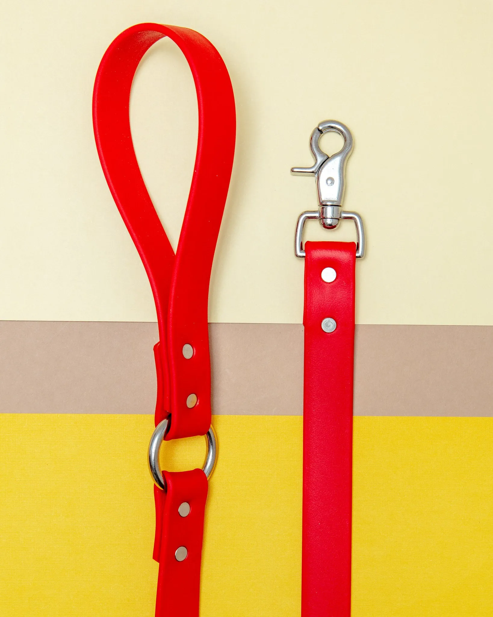 City Leash in Real Red (Made in the USA)