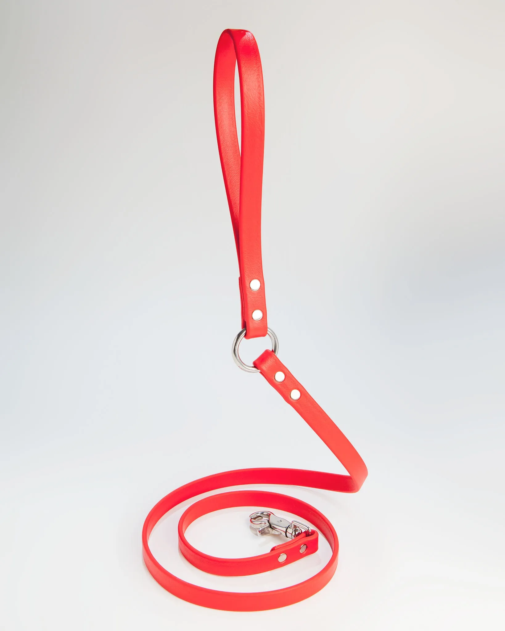 City Leash in Real Red (Made in the USA)