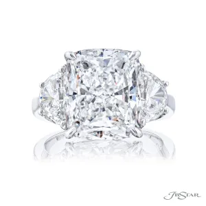 Dazzling diamond engagement ring featuring