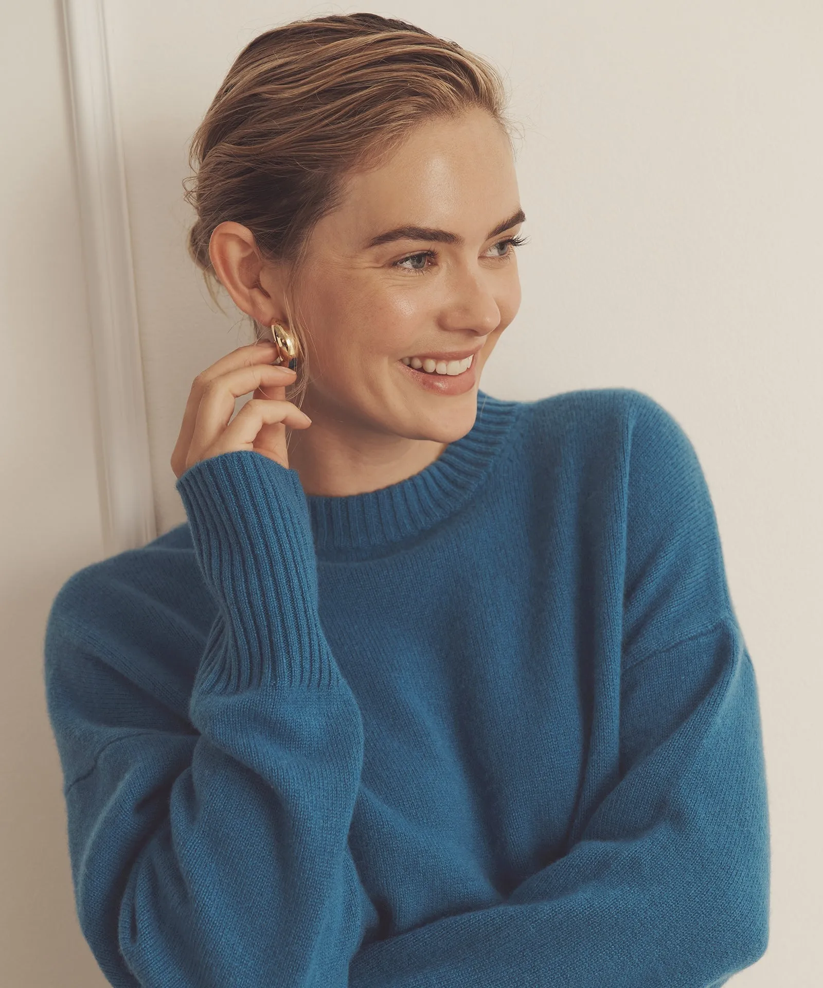 Luxe Cashmere Oversized Crewneck Sweater