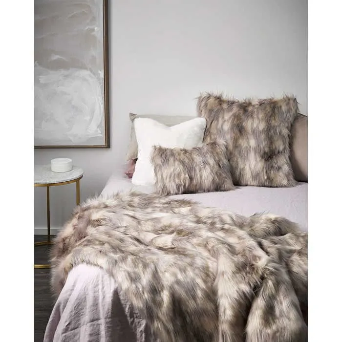 Mountain Hare Throw (Faux Fur)