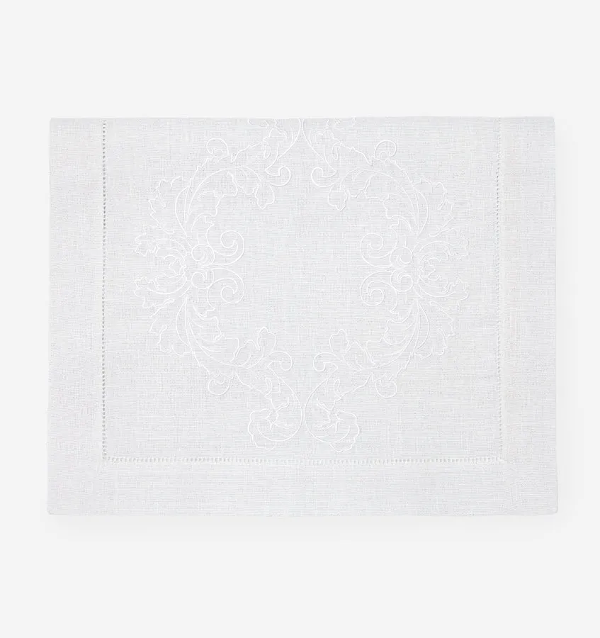 Tissi Table Runner