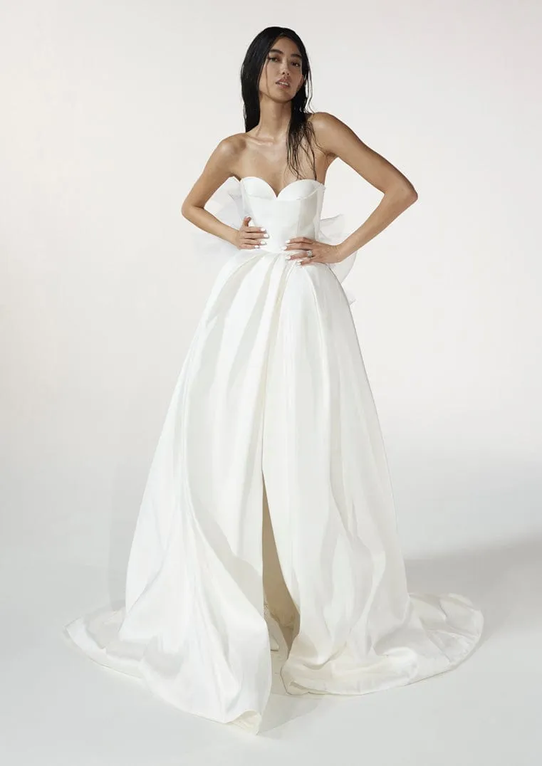 Vera Wang: Faustina